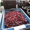 Image 1 : LOT OF RED DECORATIVE ROCK