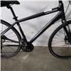 Image 2 : BLACK CANNONDALE BIKE