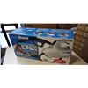 Image 2 : NEW STEAM SHARK STEAM CLEANER IN BOX