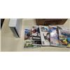 Image 3 : NINTENDO WII CONSOLE WITH CLASSIC CONTROLLER, 2 NUNCHUCKS AND GAMES INCLUDING WAYNE GRATZKY SLAPSHOT