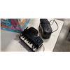 Image 2 : BOX OF RADIOS, STEREO, PHONE