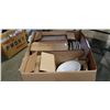 Image 1 : LAGISTINA DINNERWARE SET