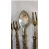 Image 24 : TRAY OF VINTAGE COLLECTABLES, SILVER PLATE, COINS, TINS