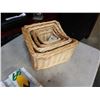 Image 3 : 3 KITCHEN TIMERS AND WICKER BASKETS