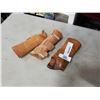 Image 1 : 3 LEATHER ARM BRACES