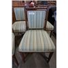 Image 2 : 5 VINTAGE CHAIRS
