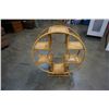 Image 1 : RATTAN ROUND SHELF
