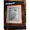 Image 2 : LARGE BRASS COLOURED DECOR PLATE AND FRAMED OWL PRINT