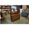 Image 1 : ANTIQUE OAK 5 DRAWER DRESSER WITH MIRROR