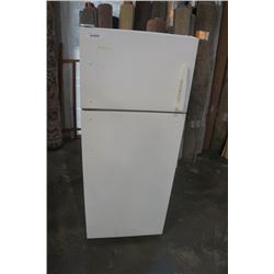 WHITE FRIGIDAIRE REFRIDGERATOR - APPROX 5 FOOT TALL 2 FOOT WIDE 28 INCHES TALL