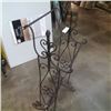 Image 3 : 3 TIER METAL FREE STANDING TOWEL RACK