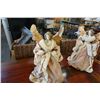 Image 2 : 2 ANGEL FIGURES