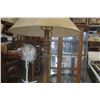 Image 2 : FLOOR LAMP AND TABLE LAMP