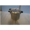 Image 1 : PRESTO PRESSURE COOKER