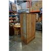Image 3 : OAK WARDROBE APPROX 65 INCHES TALL