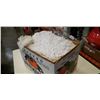 Image 1 : BOX OF LACE DOILIES