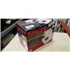 Image 1 : SINGER TINY SERGER