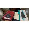 Image 1 : PICNIC BASKET, BLANKET, KEYBOARD