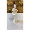 Image 9 : LOT OF ROYAL DOULTON, WEDGEWOOD, BUNNYKINS COLLECTIBLES AND MORE