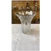 Image 2 : 2 CRYSTAL VASES