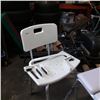 Image 2 : ASSIST BAR AND 2 MEDICAL CHAIRS