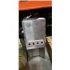 Image 1 : SURE SHOT AC10 CREAM DISPENSER