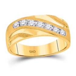1/2 CTW Mens Round Diamond Single Row Wedding Band Ring 10kt Yellow Gold - REF-73F5W