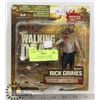 Image 1 : WALKING DEAD RICK GRIMES ACTION FIGURE COLLECTIBLE