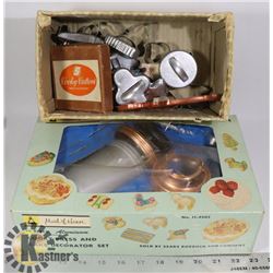 VINTAGE COOKIE CUTTERS AND DECORATORS SET