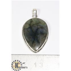 #104-LABRADORITE PENDANT