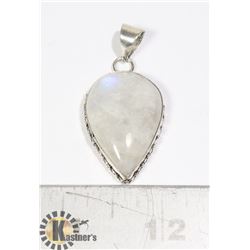 #4-MOONSTONE PENDANT