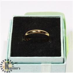 WOMANS 10KT GP WEDDING BAND