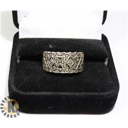 ANTIQUE 925 SILVER RING WITH SMALL STONES