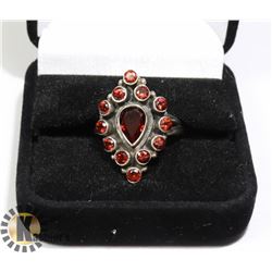 ANTIQUE 925 SILVER WITH 14 GARNET SONES