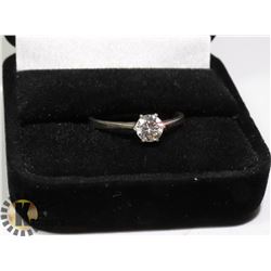 VINTAGE 925 WITH CUBIC STONE