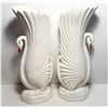 Image 2 : 2) LOT OF 2 MATCHING VINTAGE SWAN