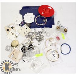 BAG OF ASSORTED JEWELRY
