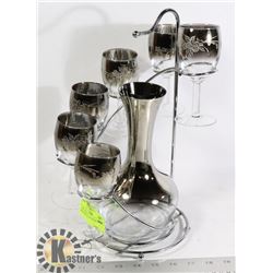 VINTAGE MERCURY GLASS DECANTER SET