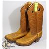 Image 1 : 7-1/2E LIGHT BROWN BOOTS