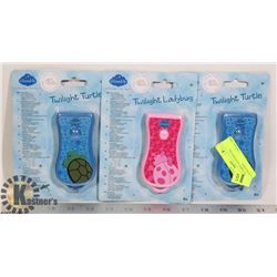 LOT OF THREE NEW KIDS LED FLASHLIGHTS