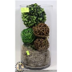 SHOWHOME GLASS VASE WITH TWIG BALLS,GREENERY