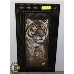 TIGER AND CUB PICTURE