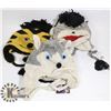 Image 1 : LOT OF 3 ANIMAL FACE TOQUES