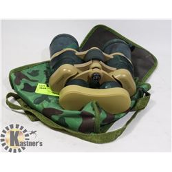 BINOCULARS VINTAGE CAMOUFLAGE W/CASE