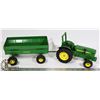 Image 1 : VINTAGE ERTL DIECAST JOHN DEER TRACTOR/TRAILER