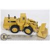 Image 1 : ERTL DIECAST CATERPILLAR LOADER