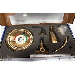 MOEN BRASS TUB & SHOWER SET NEW