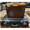 Image 1 : 2 SUITCASES - 1 BROWN & 1 BLACK
