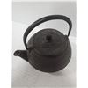 Image 2 : VINTAGE CAST IRON TEAPOT