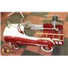 Image 1 : VINTAGE PEDAL CAR FIRE ENGINE